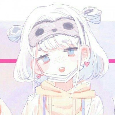 老人烧杨絮险些点着全村
